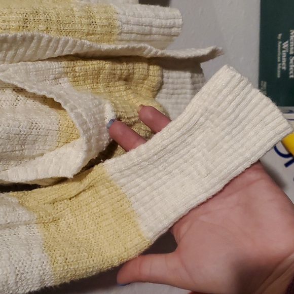 ☀️Yellow and White Striped Cardigan-medium - Picture 4 of 5